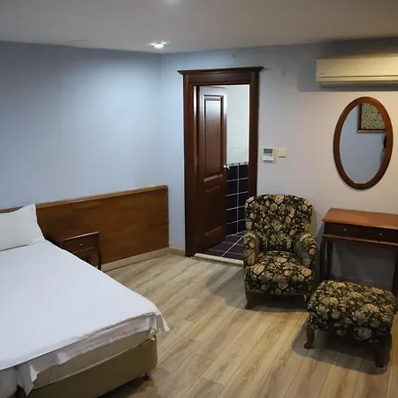 Basileus Hotel 3*