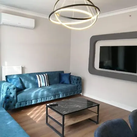 Sisli Apartment, 2 Bedrooms, 250 M Metro, New Modern اسطنبول