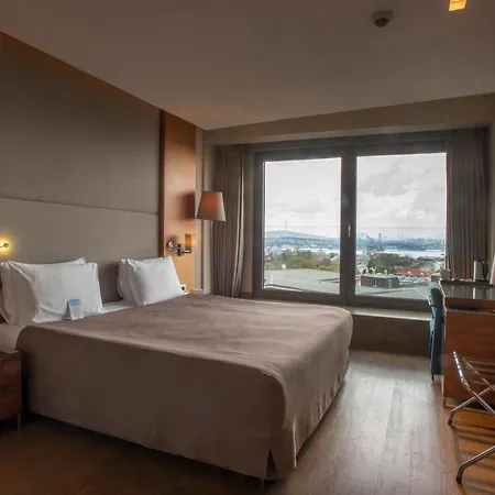 Arcadia Blue Hotel 4*