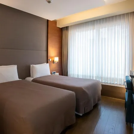 Arcadia Blue Hotel 4*