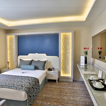 Hotel Zurich 4*