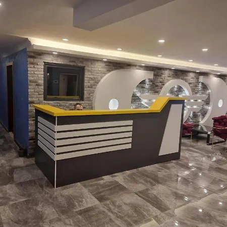 Aparthotel Ata *