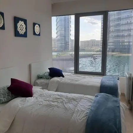 Amazing In A Vibrant Area With Stunning Lake View In Istanbul! *
