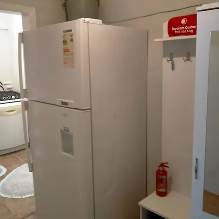 Apartamento 2 Bedrooms Area Located 1floor Estambul