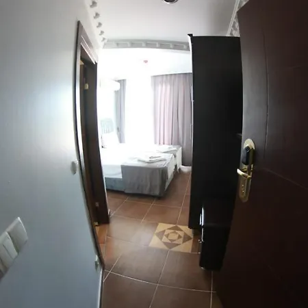 Ares 3* Istanbul