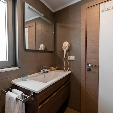 Elanaz Otel