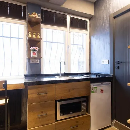 Jun-do Galata Apartment