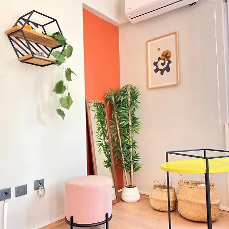 Wonder Homes- Cozy Flat, 2br, Terrace, Cihangir, Frz3 Apartment Istanbul
