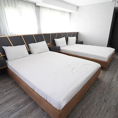 Time Mecidiyekoy Hotel 2*