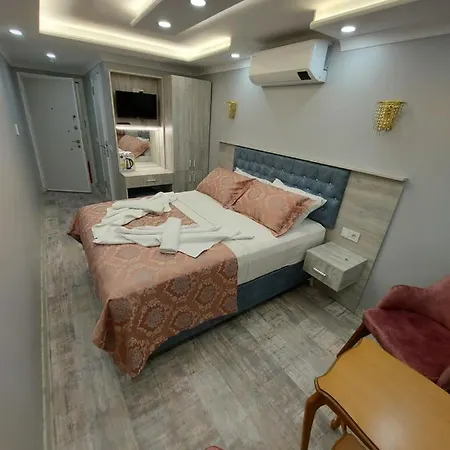 Verseca Hotel *
