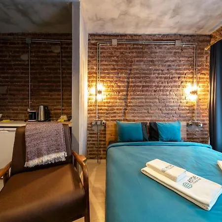 Classy Furnished Studio In The Heart Of Karakoy