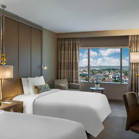 Hotel Renaissance Polat 5*