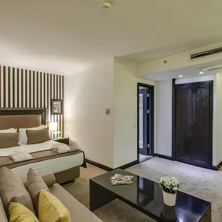 Отель Avantgarde Urban Taksim 4*