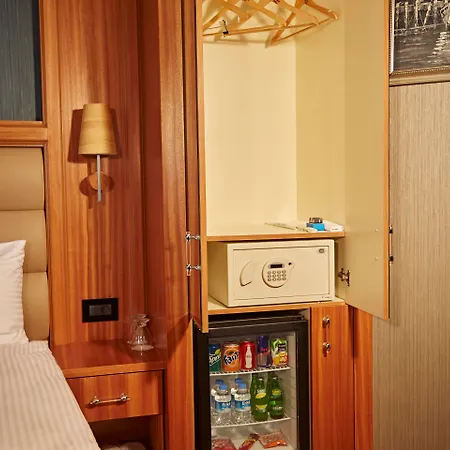 Hotel Ilkbal Deluxe &spa