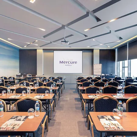 Mercure Umraniye 4*