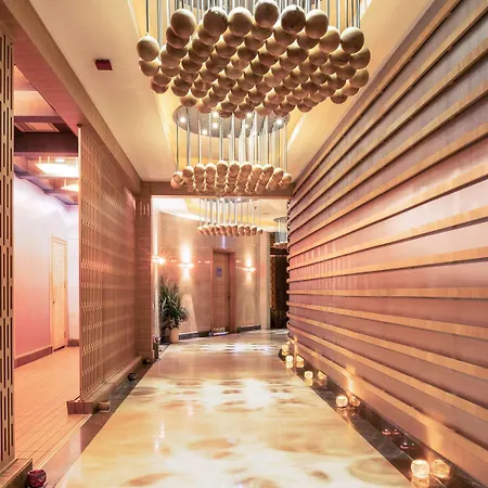 Mercure Umraniye 4*