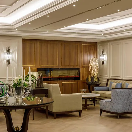 أميرال بالاس 4*