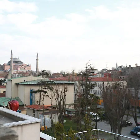 Sirkeci Park 3*
