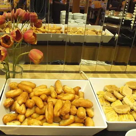 Hotel Grand Asiyan