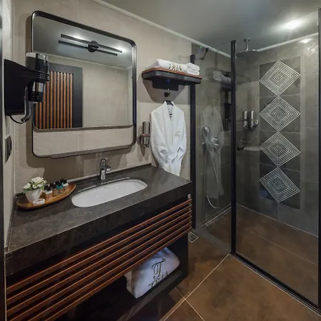 Tria Istanbul-special Category Hotell
