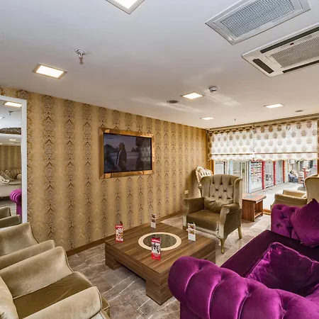 Grand Pamir Hotel 3*