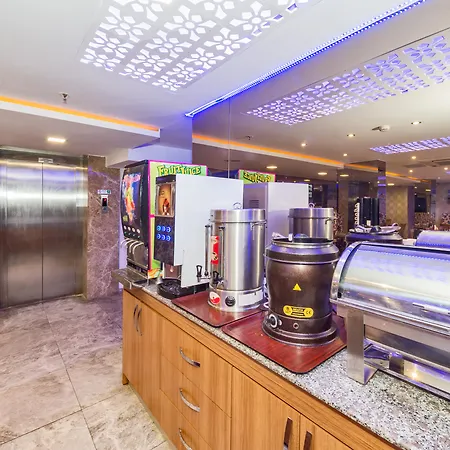 Grand Pamir Hotel