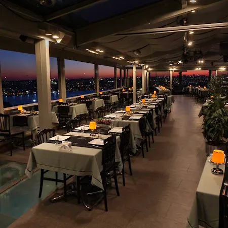 Hotel Troya 3*