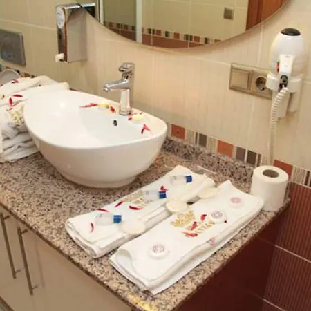 Hotell Bc Burhan Cacan & & Cafe 3*