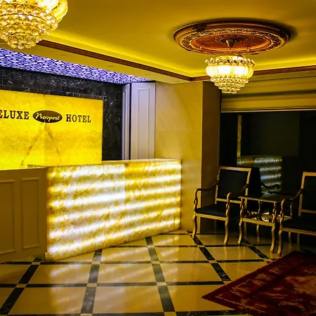 Hotel Deluxe Newport - Old