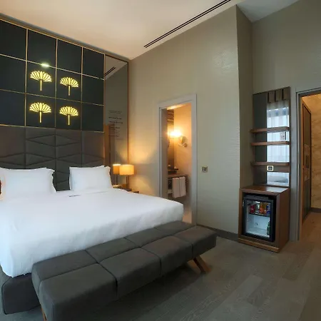 Tryp By Wyndham Topkapi Hotel 4*