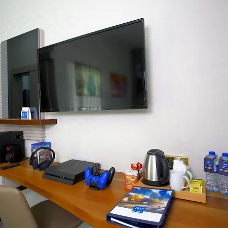 Tryp By Wyndham Topkapi Hotel 4*