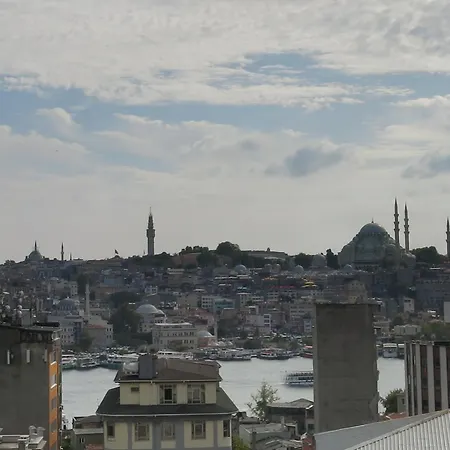 Hotel Galatahan Karakoy 4*
