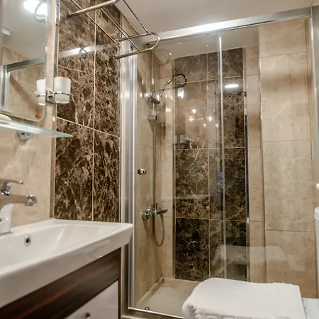 Hotell The Camelot