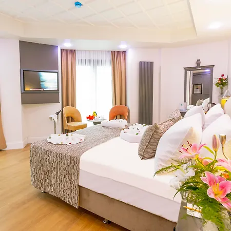 Antusa Design & Hotel
