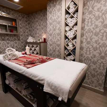 Hotel Antusa Design & 4*