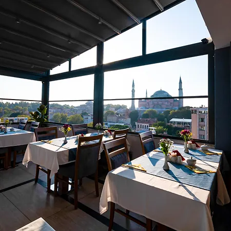 Antusa Design & Hotel 4*