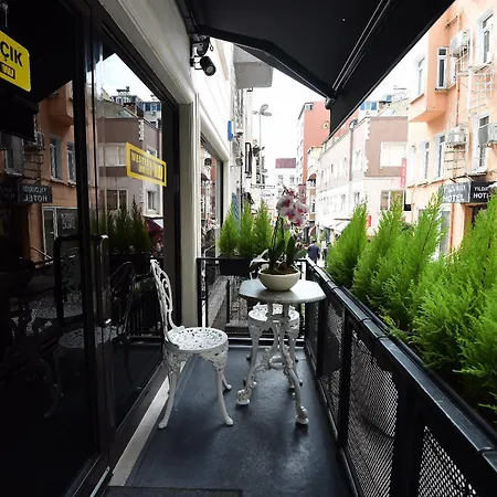Bguest & Bed & Breakfast Istanbul