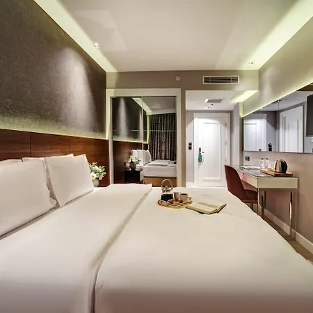 Dora Pera 4* اسطنبول