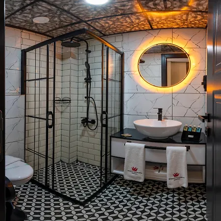 Hotel White Corner