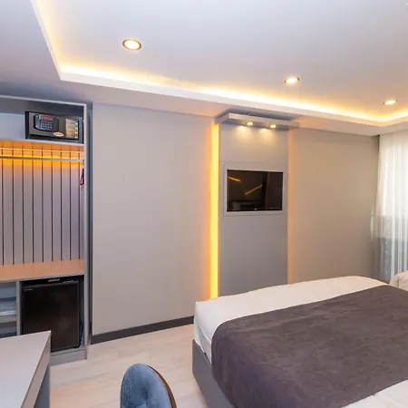 White Corner Hotel