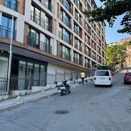 Flat-one In Lux Near Taksim-beyoglu アパート