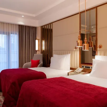 Mövenpick Airport Hotell