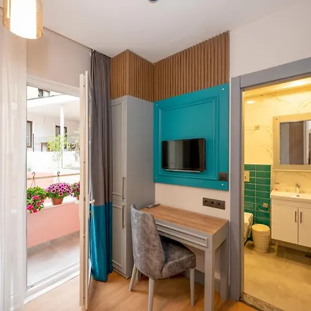 Hotel Lynda