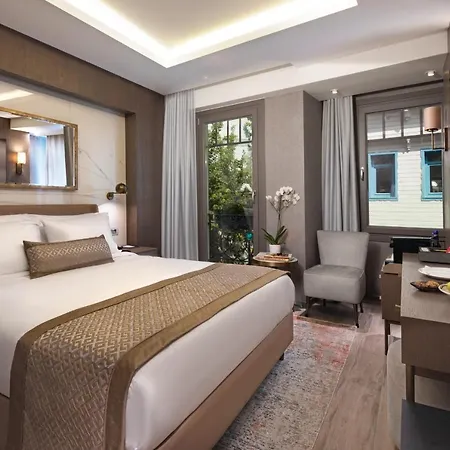 Mula İstanbul