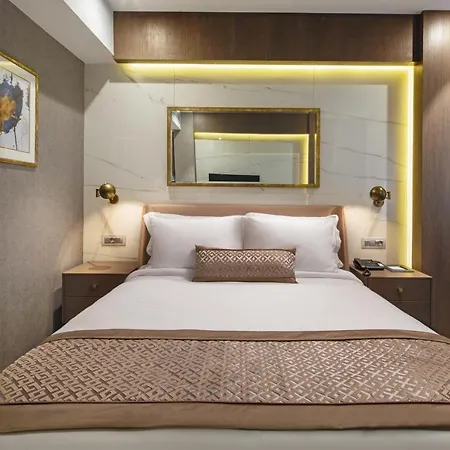 Otel Mula 5*