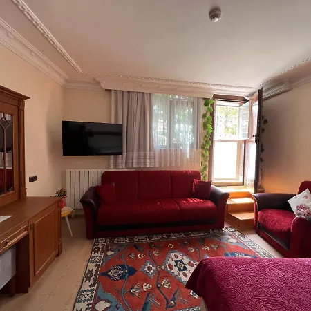 Ada Отель 3*