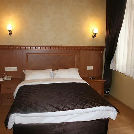Hotel New House 4*