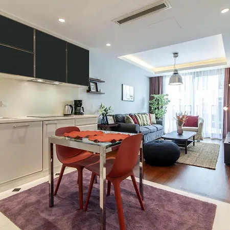 Cozy Flat Near Popular Attractions In Beyoglu Appartamento
