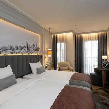 Livro Hotel Istanbul