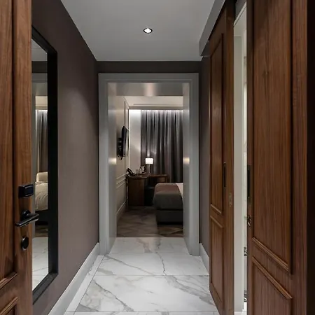 Hotel Livro